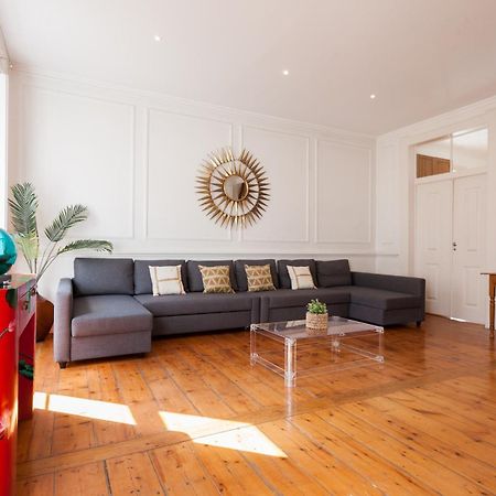 Tejo Vintage Three-Bedroom Apartment - By Lu Holidays Лиссабон Экстерьер фото