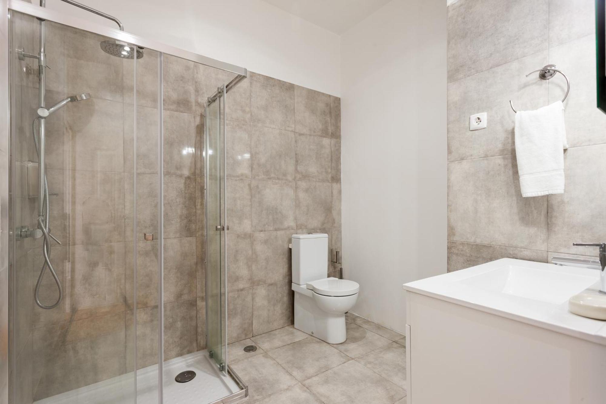 Tejo Vintage Three-Bedroom Apartment - By Lu Holidays Лиссабон Экстерьер фото